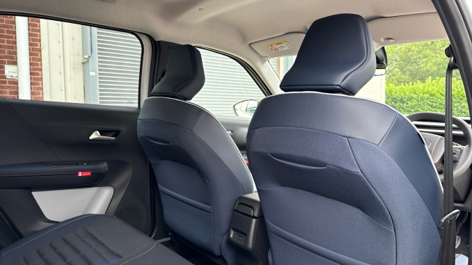 Citroen C3 Aircross 1.2 Hybrid [145] Collection 5dr e-DCS6 [NI] Petrol Hatchback - Image 29